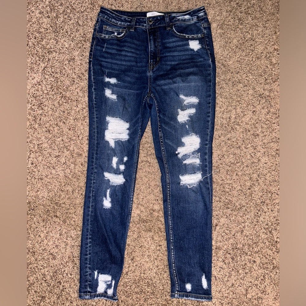 Vervet distressed skinny jeans